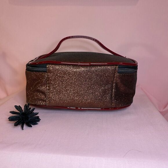 NWOT “jazz train case” Under One Sky - Picture 2 of 6